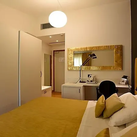 Hotel La Vigna 3*
