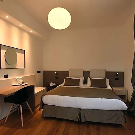 Hotel La Vigna 3*
