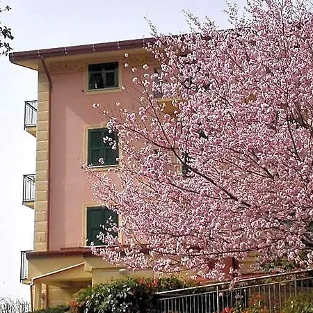 Hotel La Vigna Moneglia
