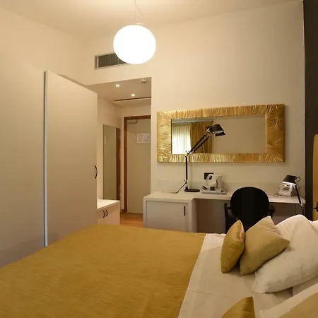 Hotel La Vigna 3*