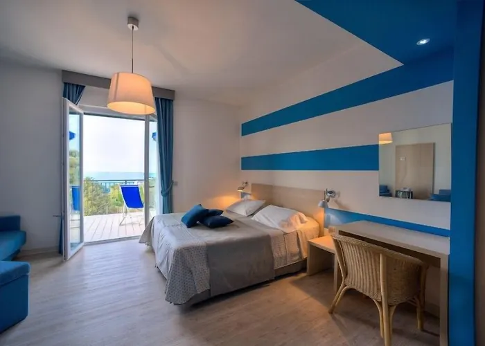 Ξενοδοχείο La Vigna 3*