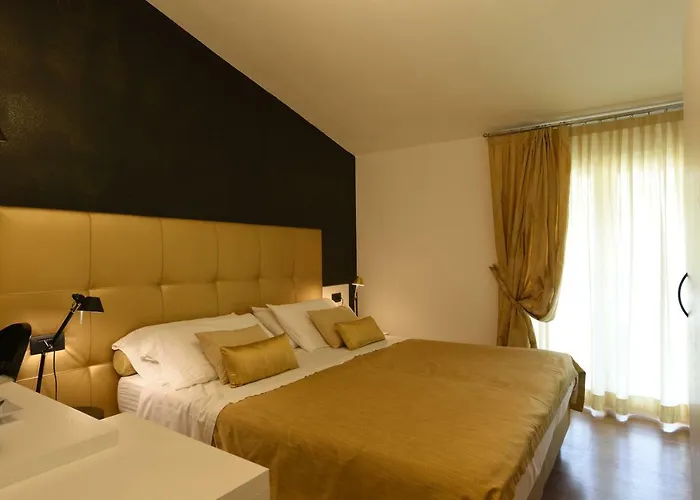 Hotel La Vigna 3*